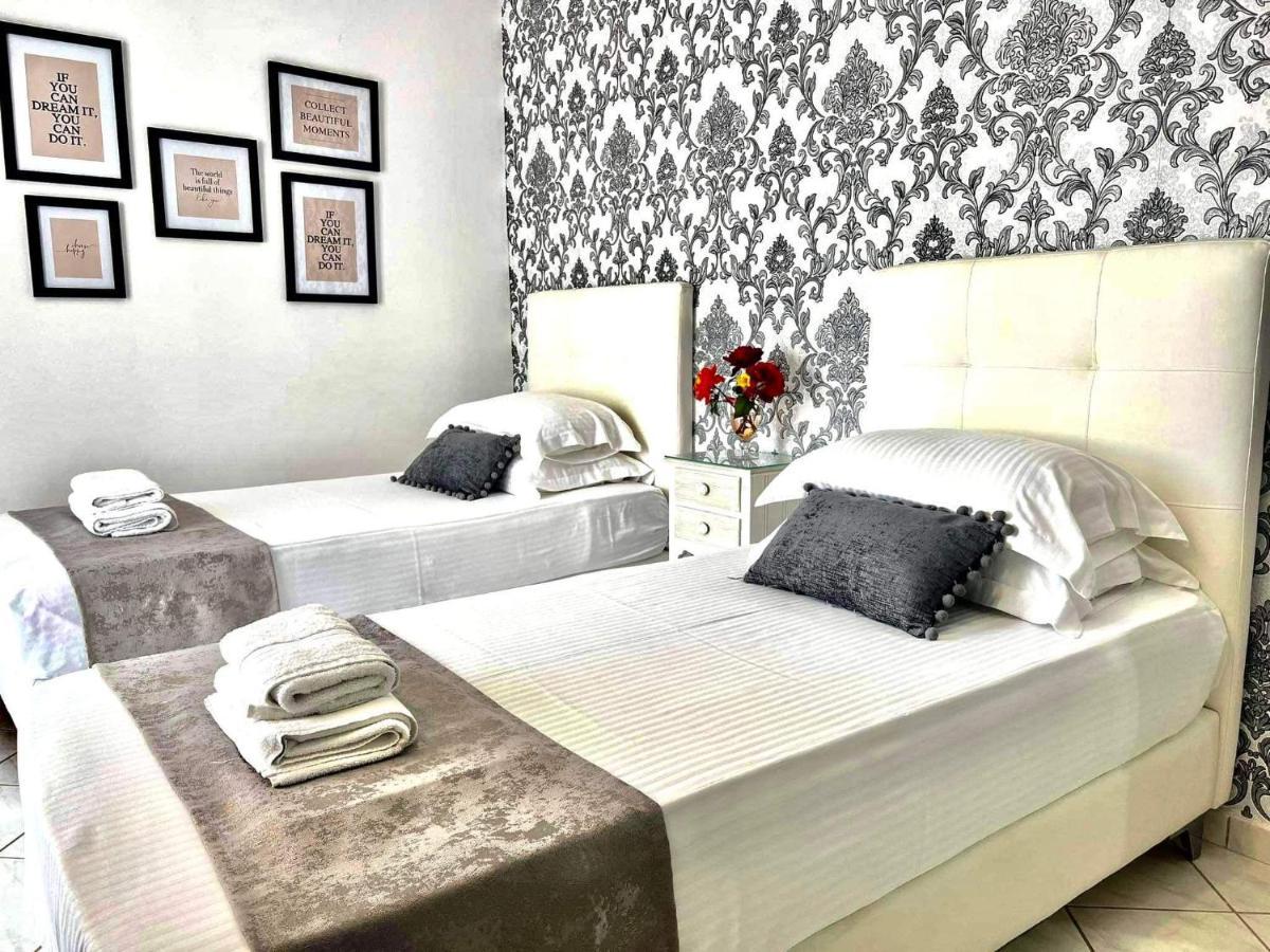 Orianna Suites Skiathos Ngoại thất bức ảnh